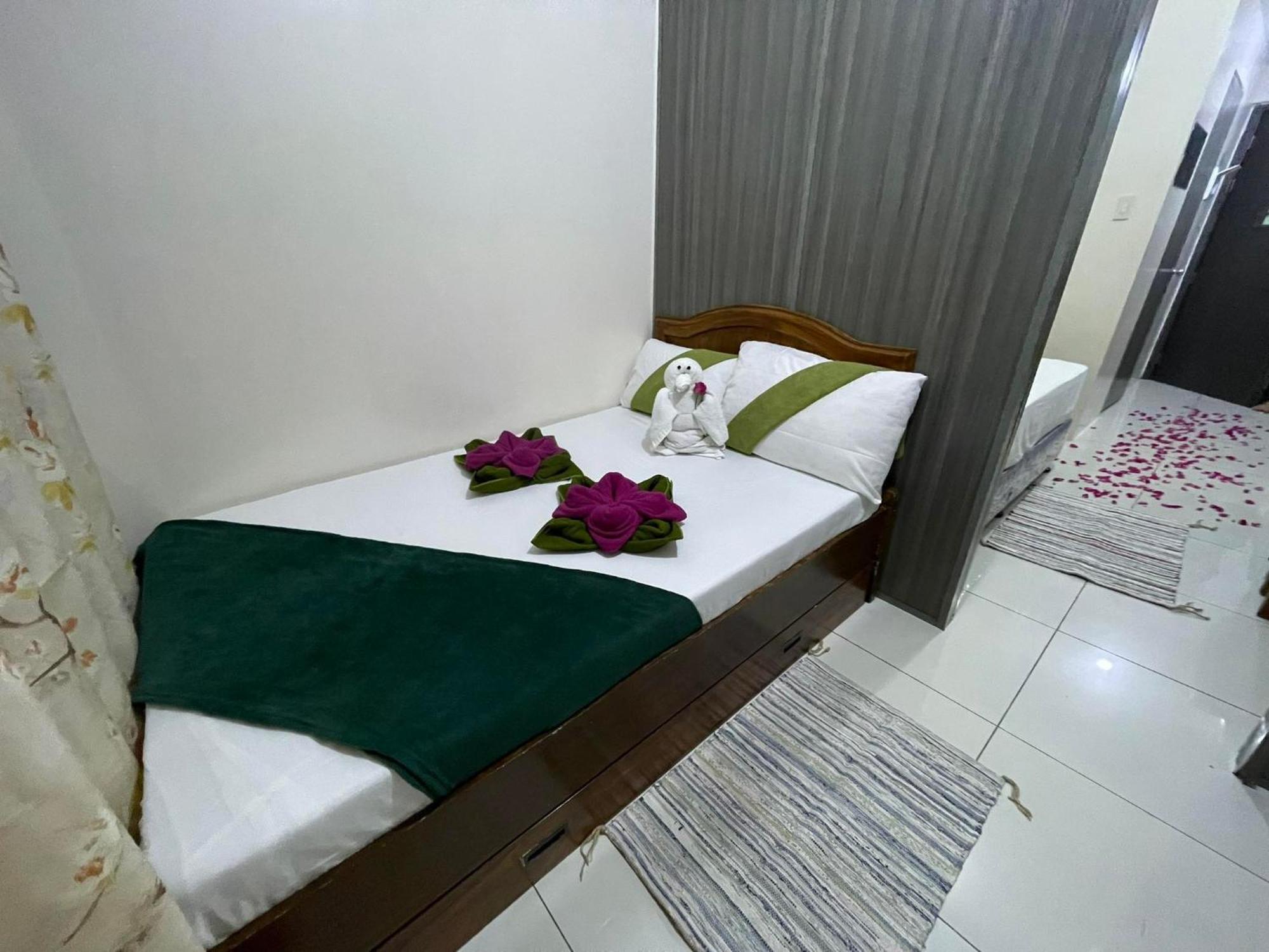 Green Residences Stays By Pbyy Manila Ngoại thất bức ảnh
