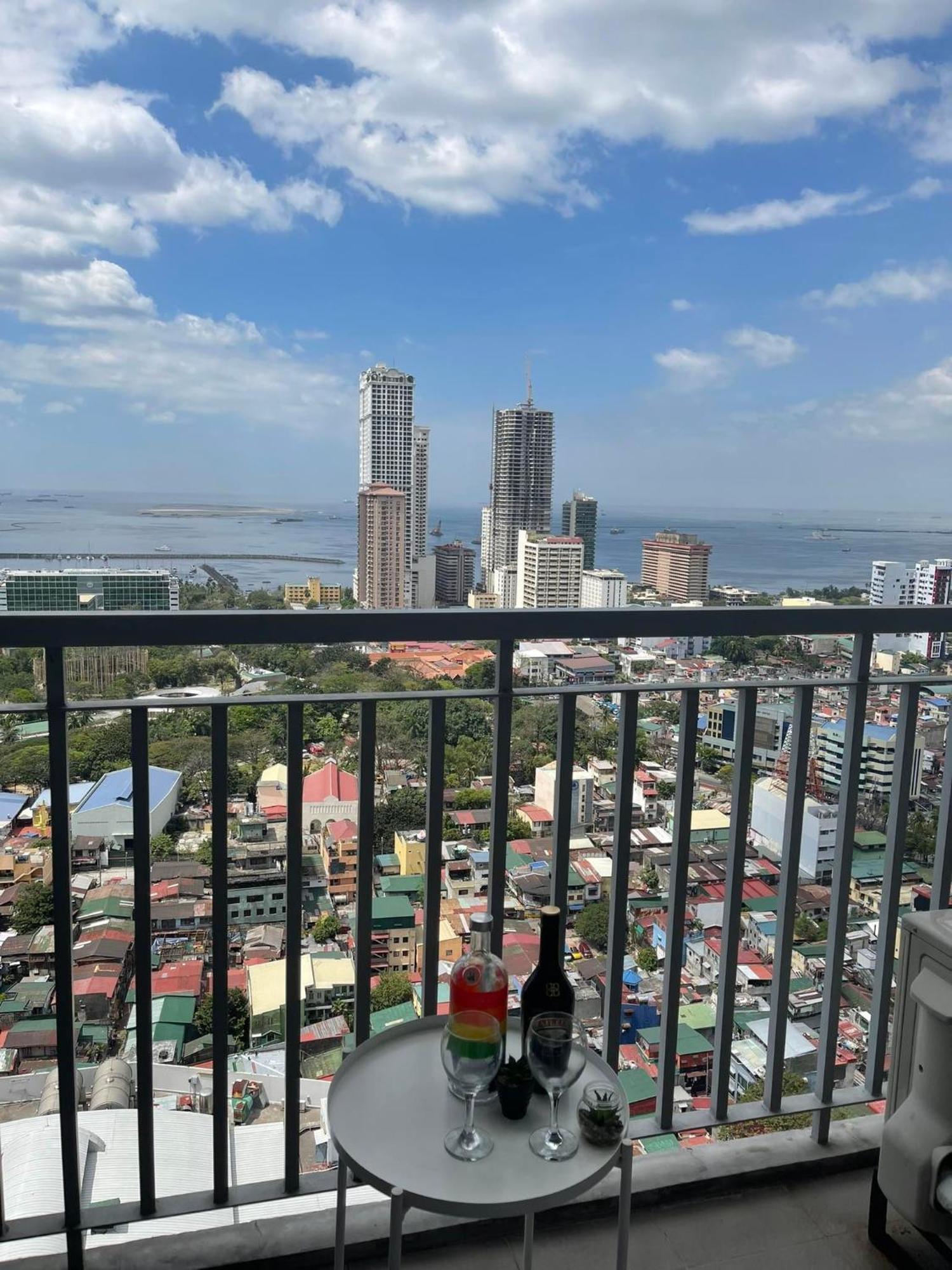 Green Residences Stays By Pbyy Manila Ngoại thất bức ảnh