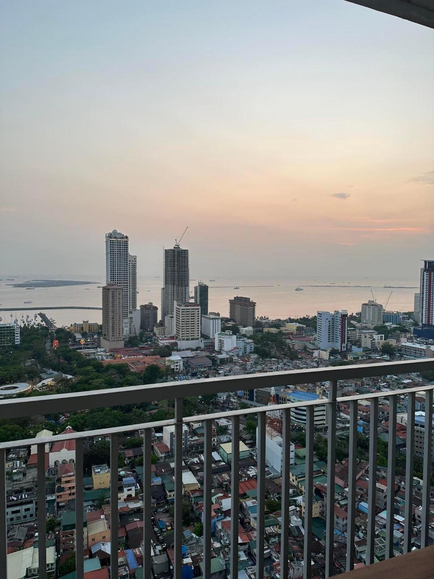 Green Residences Stays By Pbyy Manila Ngoại thất bức ảnh