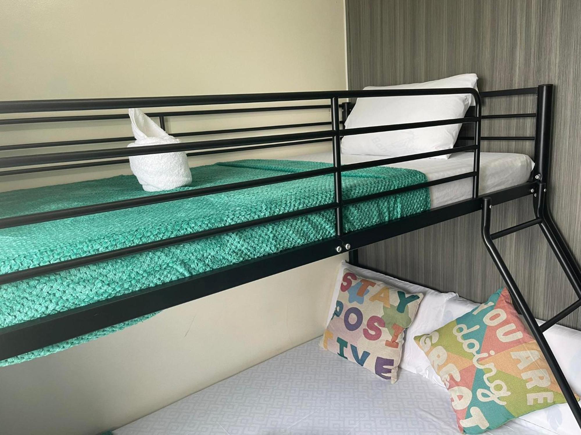 Green Residences Stays By Pbyy Manila Ngoại thất bức ảnh