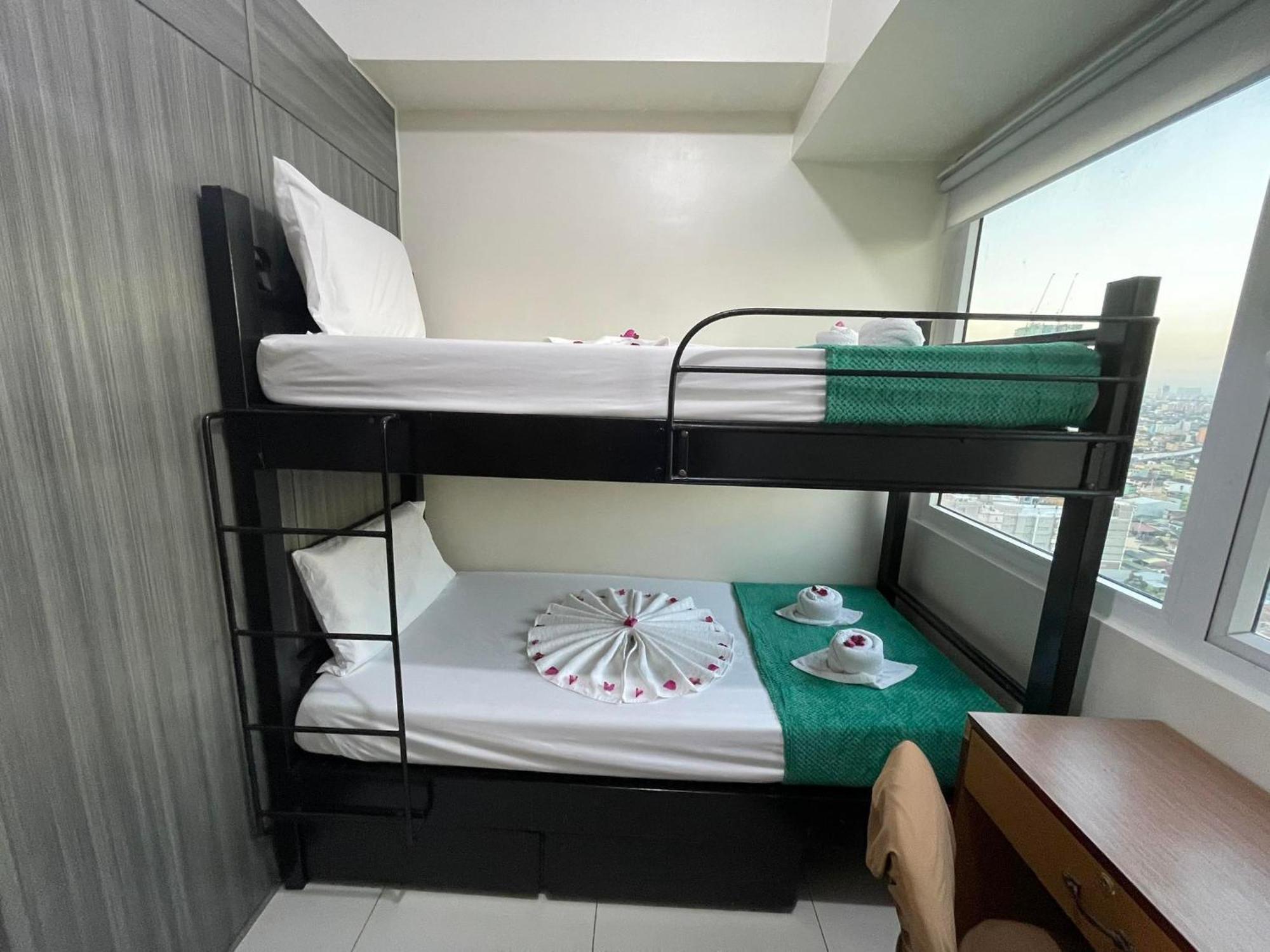 Green Residences Stays By Pbyy Manila Ngoại thất bức ảnh