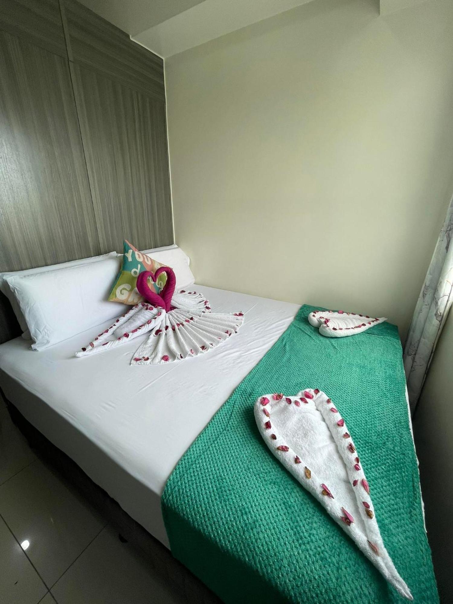 Green Residences Stays By Pbyy Manila Ngoại thất bức ảnh